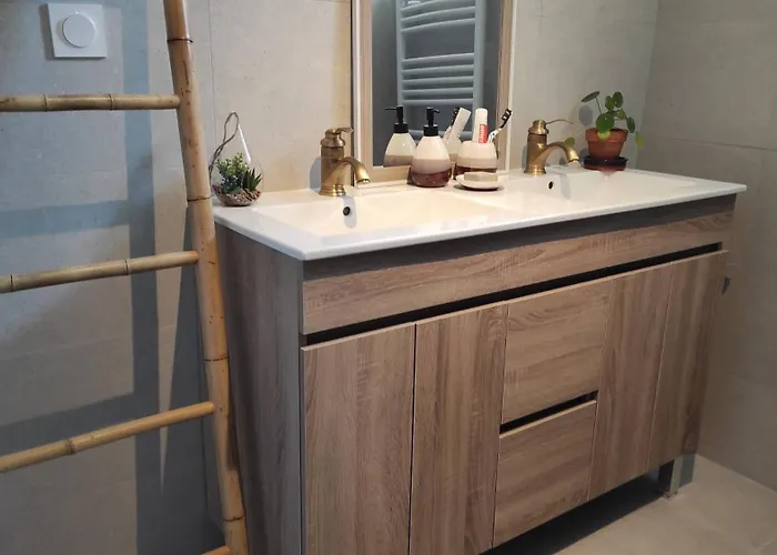 Дом отдыха Chez Simone Chazelles-sur-Lyon
